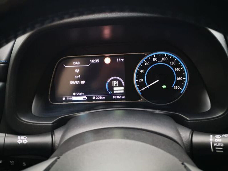 Nissan Leaf 40kWh N-Connecta 100% Elektro Winterpaket Navi Alufelgen