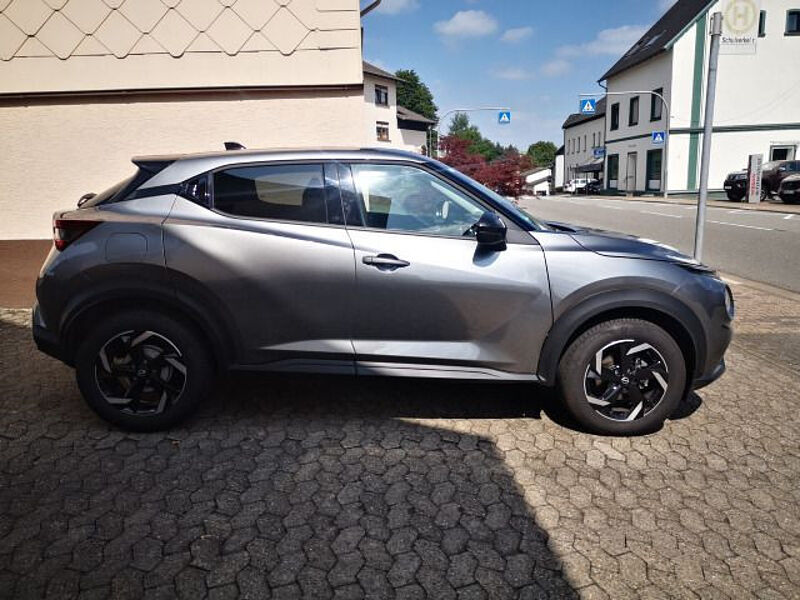 Nissan Juke 1.0DIG-T N-Style Sondermodell Voll-LED Scheinwerfer LM-Felgen