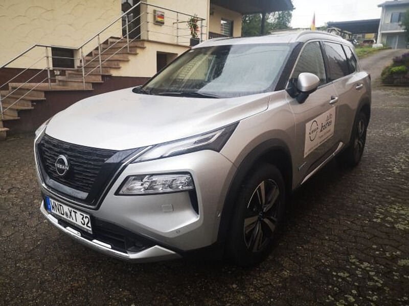 Nissan X-Trail e-Power e-4orce Tekna 4x4 Panoramaglasdach