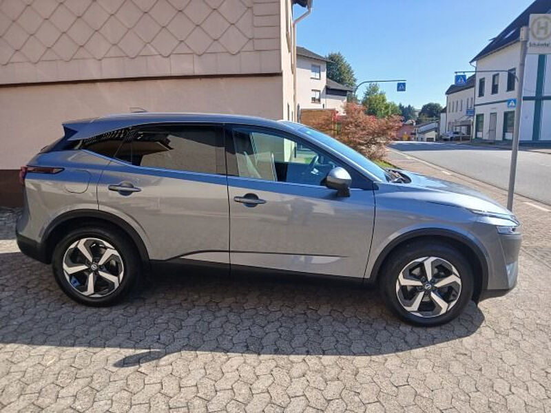 Nissan Qashqai 1.3 DIG-T  N-Connecta Navi Sitzheizung Anhängerkupplung