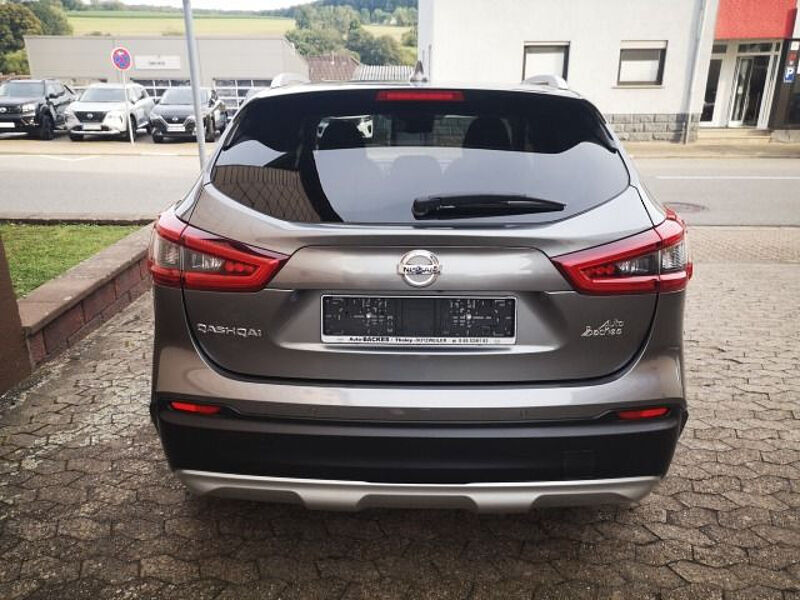 Nissan Qashqai 1.3 N-Motion Automatik Navi + 4 Kameras Sitzheizung