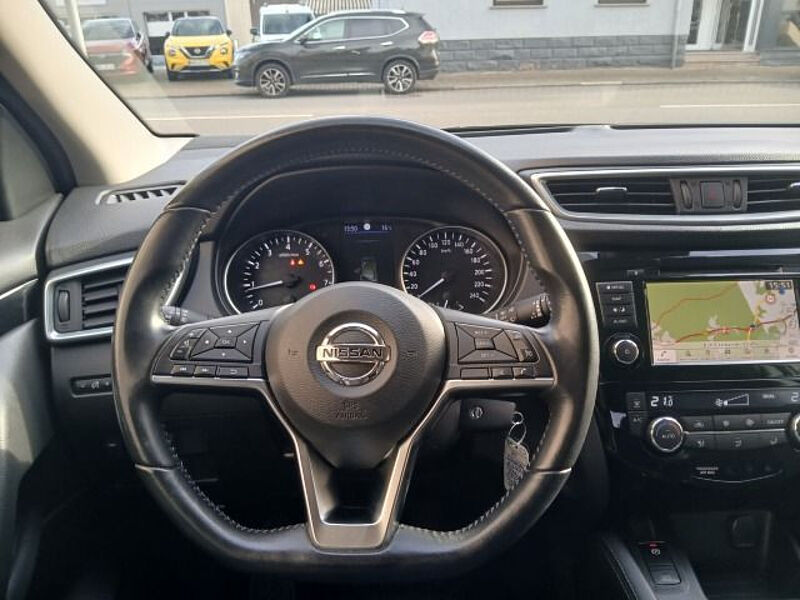 Nissan Qashqai 1.3 DIG-T Acenta Navi Sitzheizung