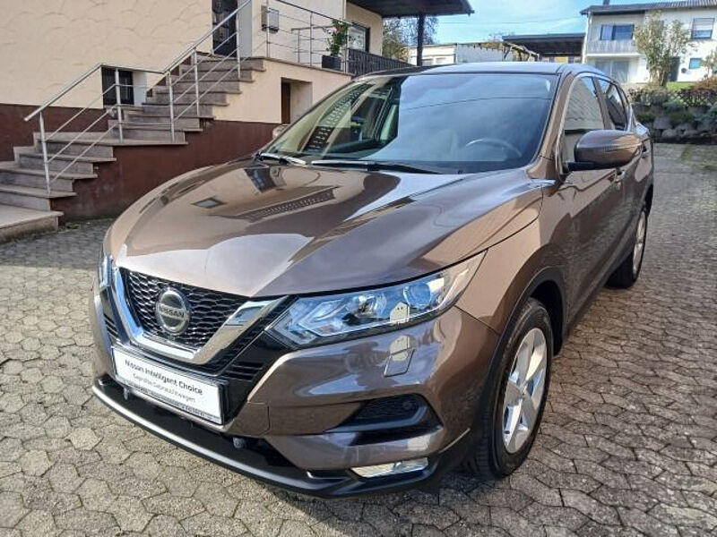 Nissan Qashqai 1.3 DIG-T Acenta Navi Sitzheizung