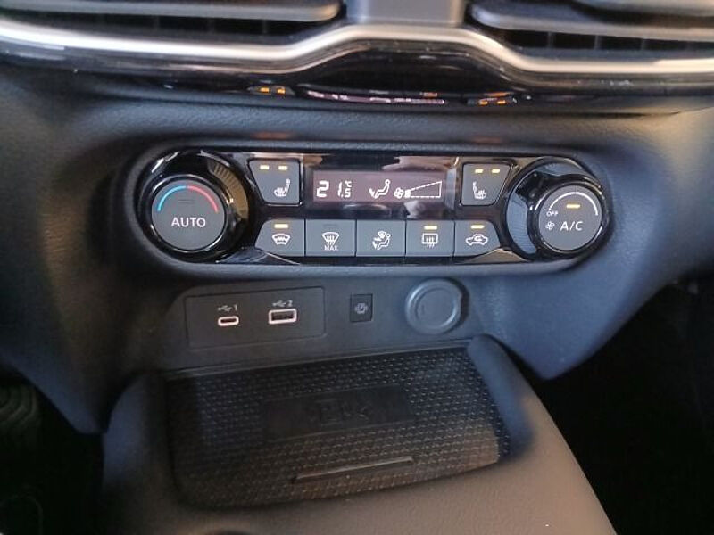 Nissan Juke 1.0 DIG-T Tekna Bose Soundsystem Navi Sitzheizung