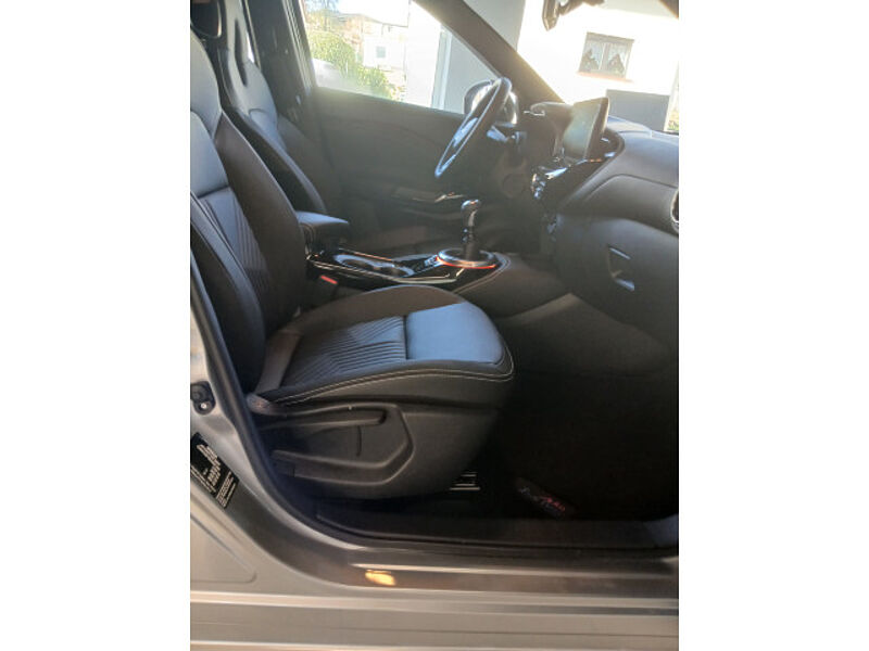 Nissan Juke 1.0 DIG-T Tekna Bose Soundsystem Navi Sitzheizung