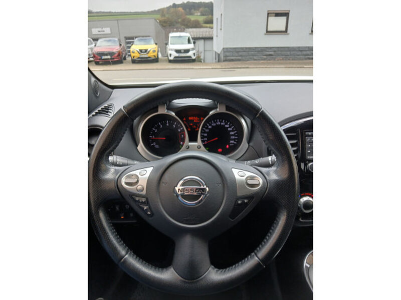 Nissan Juke 1.2 DIG-T Tekna AHK Navi + 4 Kameras Sitzheizung