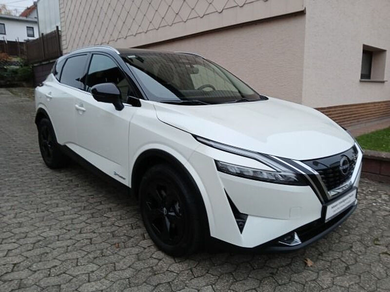 Nissan Qashqai 1.5 VC-T Black Editon e-Power Navi+4Kameras Pano