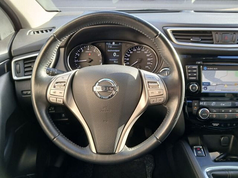 Nissan Qashqai 1.2 DIG-T N-Connecta Navi + 4 Kameras Standheizung Sitzheizung