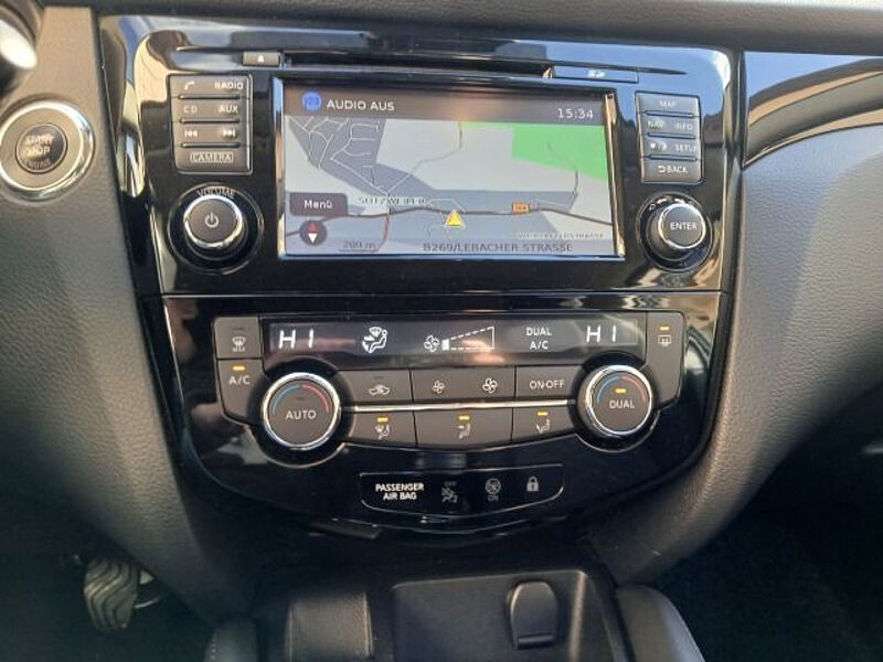 Nissan Qashqai 1.2 DIG-T N-Connecta Navi + 4 Kameras Standheizung Sitzheizung