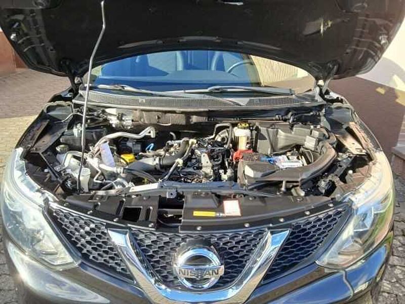 Nissan Qashqai 1.2 DIG-T N-Connecta Navi + 4 Kameras Standheizung Sitzheizung