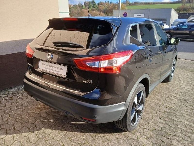 Nissan Qashqai 1.2 DIG-T N-Connecta Navi + 4 Kameras Standheizung Sitzheizung