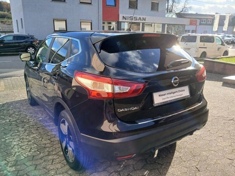 Nissan Qashqai 1.2 DIG-T N-Connecta Navi + 4 Kameras Standheizung Sitzheizung