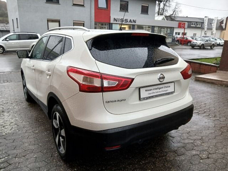 Nissan Qashqai 1.6 dCi N-Vision Navi+4 Kameras Sitzheizung PGD