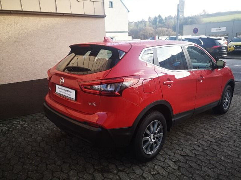 Nissan Qashqai 1.3 DIG-T Acenta Automatik AHK Navi Sitzheizung