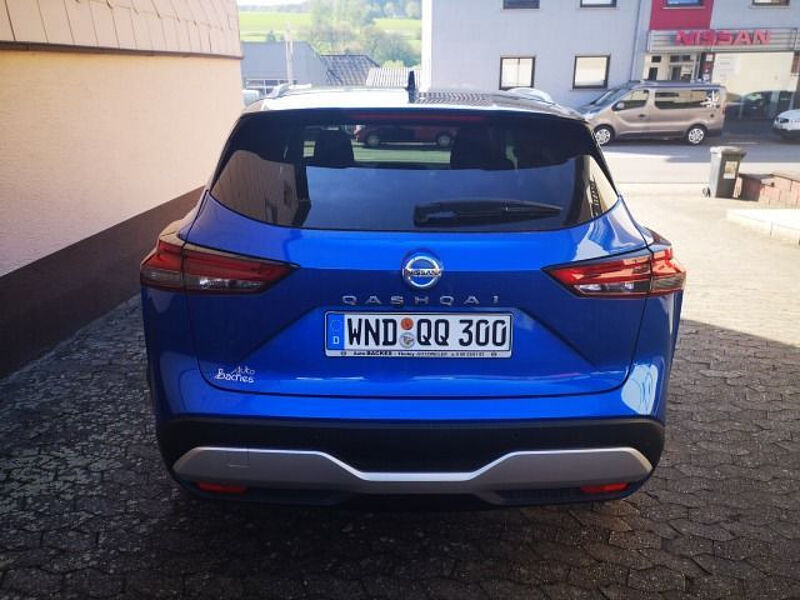 Nissan Qashqai 1.3 DIG-T Xtronic N-Connecta Automatik Navi + 4 Kameras Sitzheizung